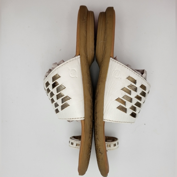 Born White and Metallic Woven Slide Sandals with Toe Ring Size 8 - Picture 5 of 10